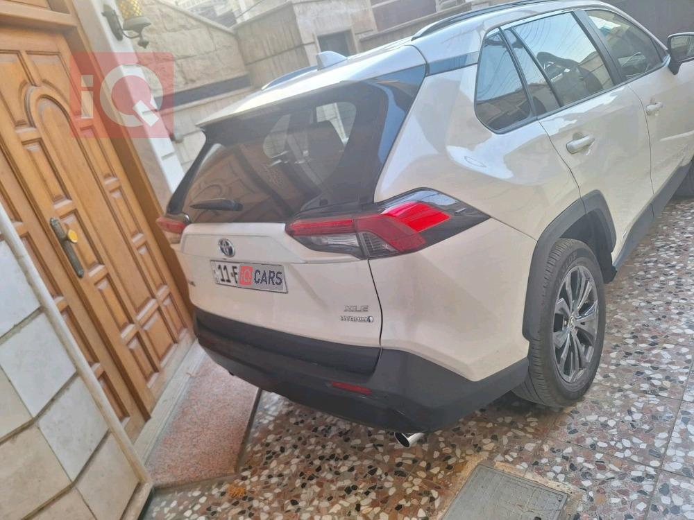 تويوتا راف 4